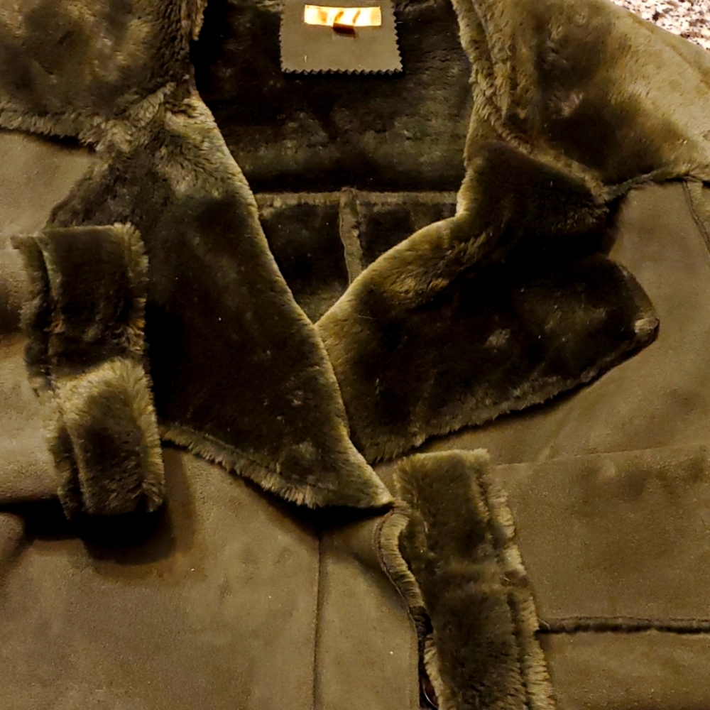 Women's Wilson Green suede leather jacket. Fur lining.  Size S